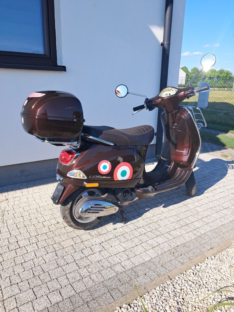 Motorower Vespa LX 50 4T, zarejestrowany.