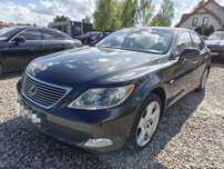 Lexus LS // V8// Europa// Kamera//Radar//Zarejestrowany//