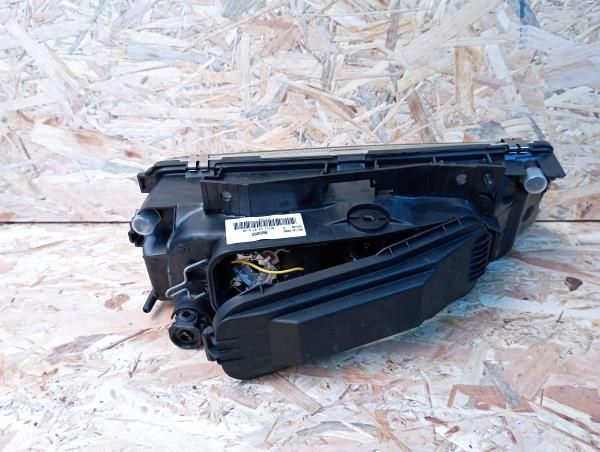 Ótica / farol esquerda CITROËN Xantia (X1_, X2_)