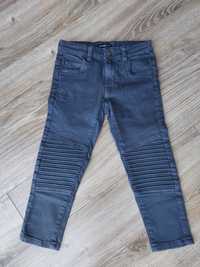 Spodnie chłopięce Reserved jeansy motocyklowe 110