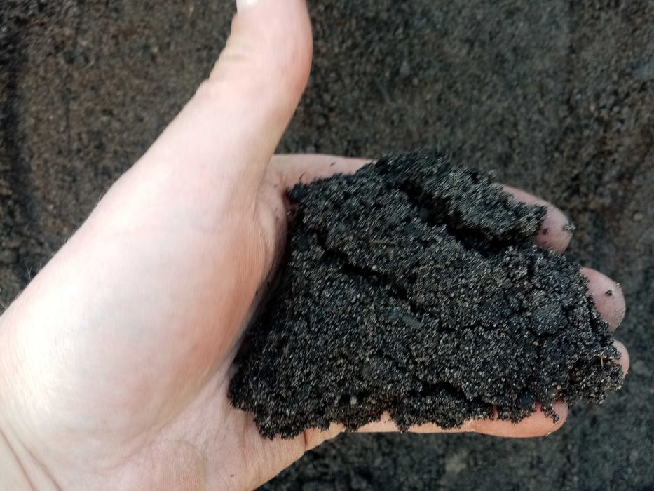 Ziemia ogrodowa czarnoziem kompost