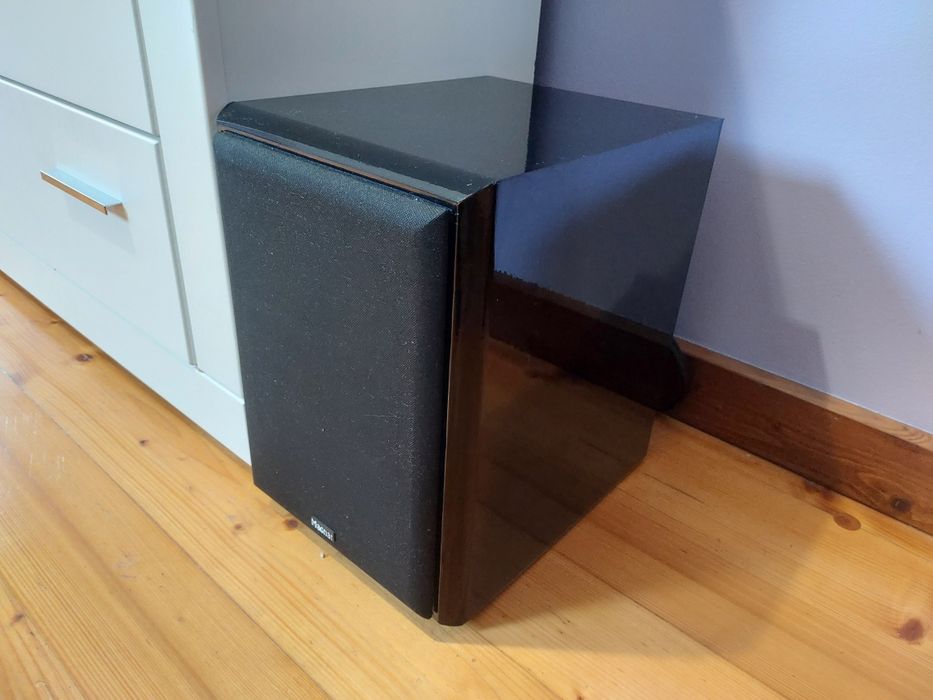 Subwoofer aktywny Magnat 201A stan bardzo dobry