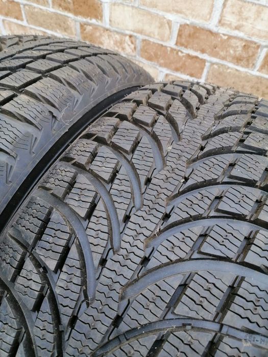 Нові шини 215/70/16 Michelin Latltude Alpin LA2