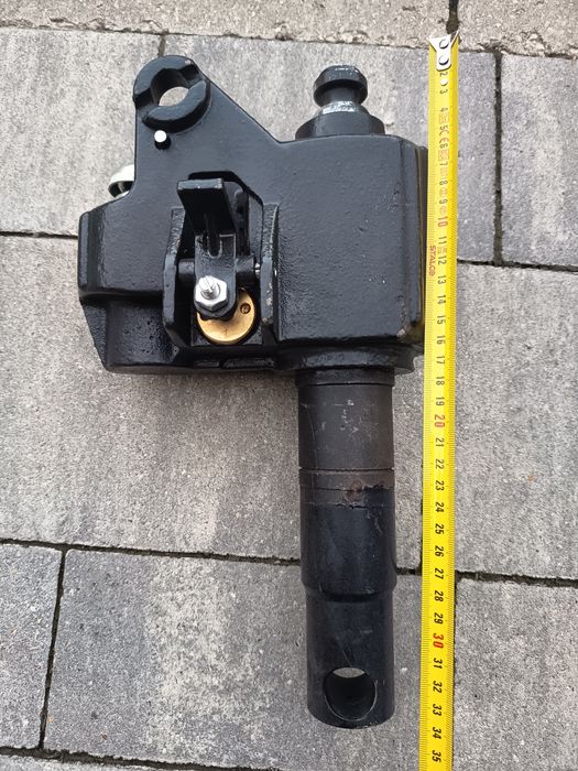 Siłownik do paleciaka