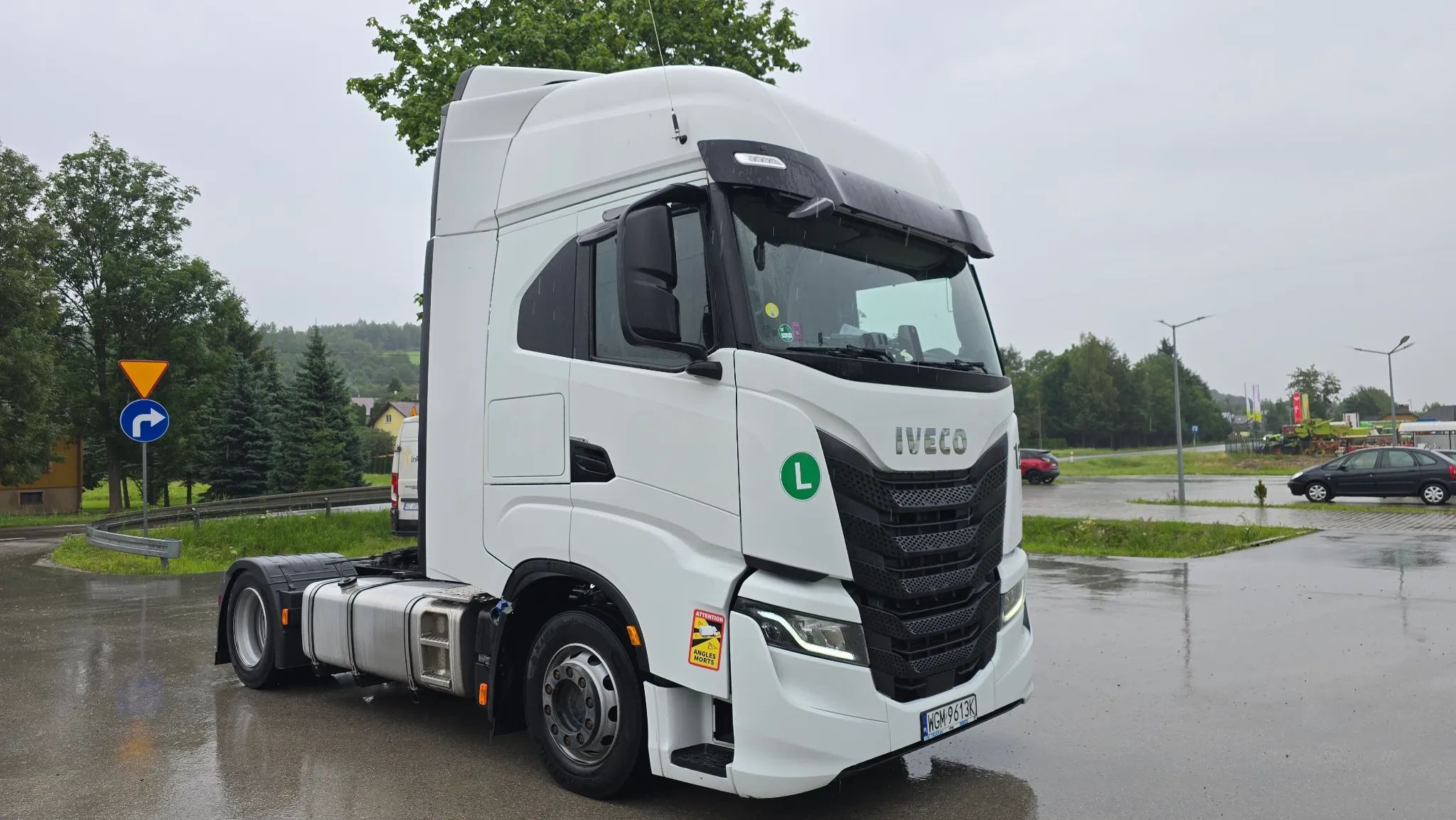 Iveco S-WAY 490  IVECO S-WAY 490 Low  Deck