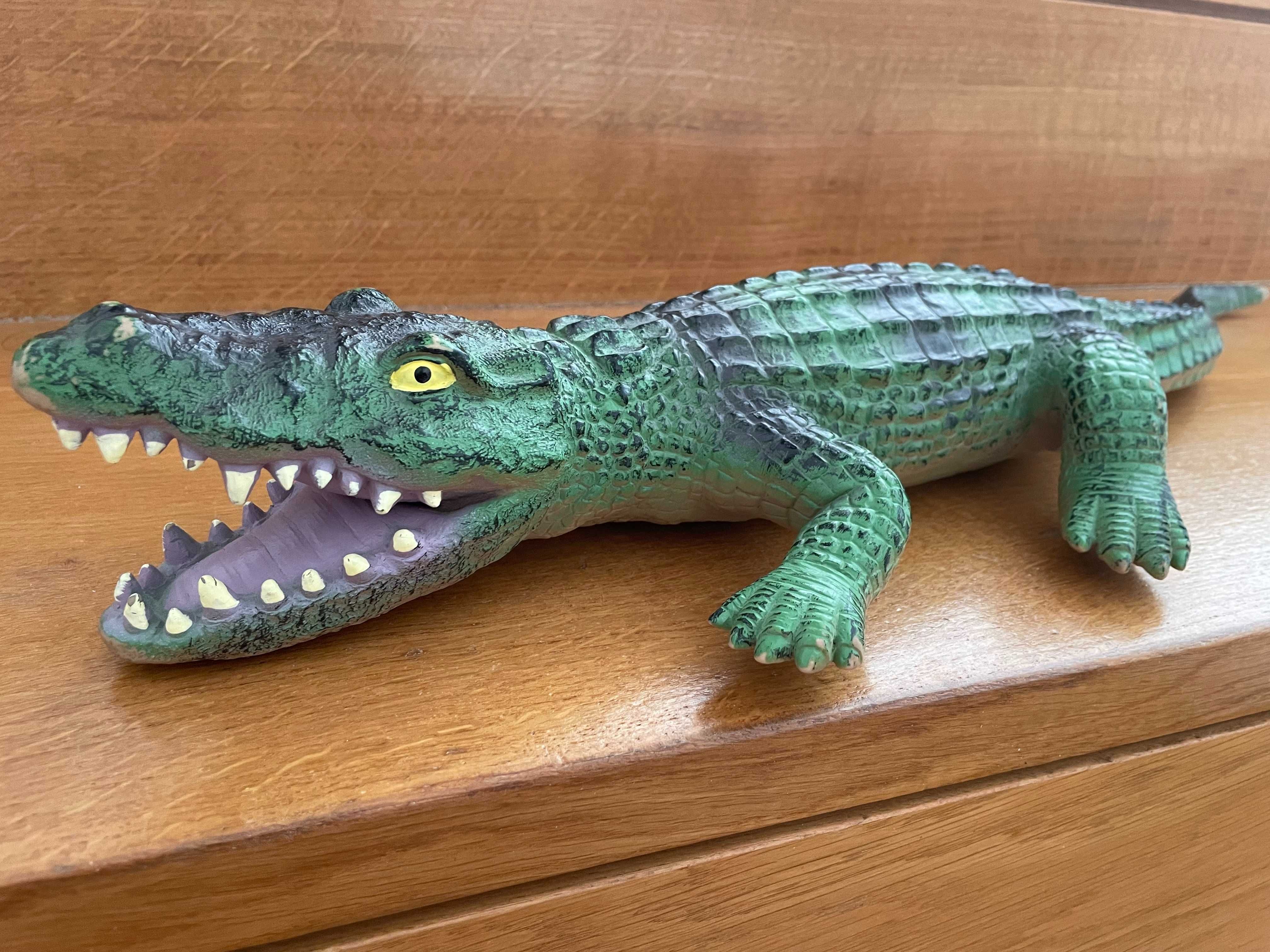 Crocodilo de borracha