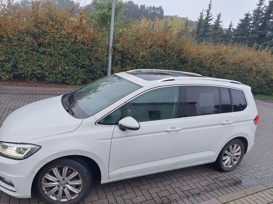Volkswagen Touran 180KM bezwypadkowy od lekarza