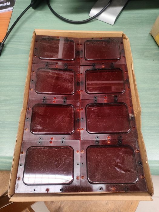 Plastikowe osłony lamp vintage