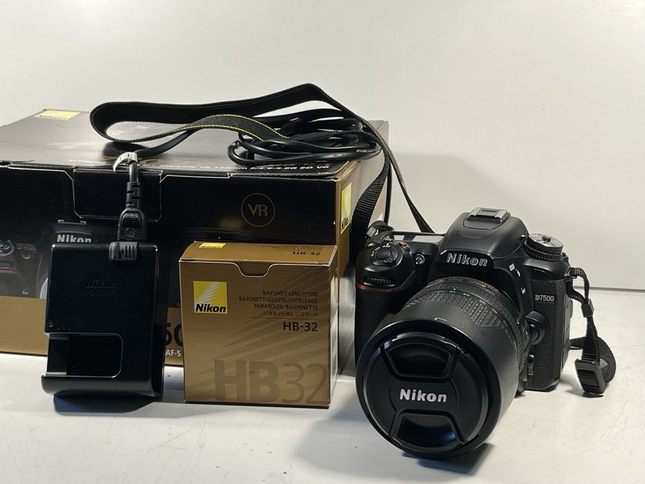 IDEALNY Nikon D7500 + 18-140 f3.5-5.6