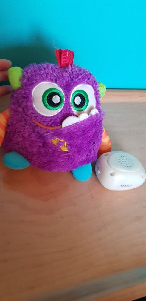 Fisher price vtech miś konik morski żyrafa szumiś stworek