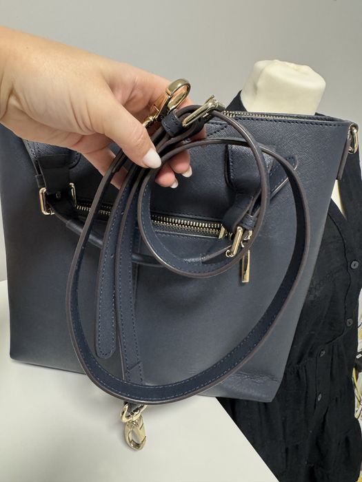 Granatowa torebka Wittchen