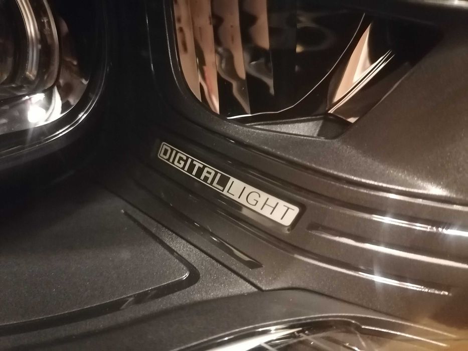 Farol Mercedes classe E w214 ótica óptica digital light