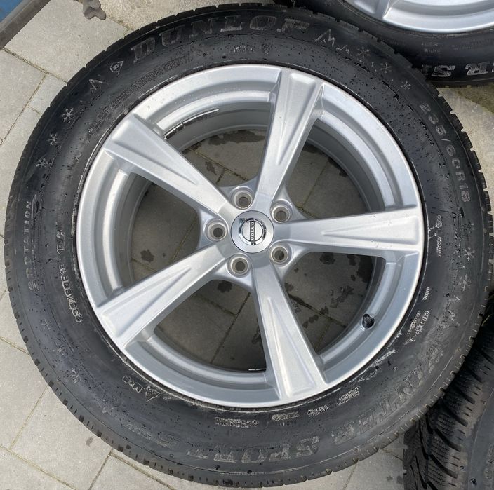 Alufelgi z oponami 235/60 R18 Volvo XC90 Felgi Opony zimowe 5x108