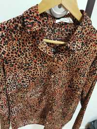 Camisa padrão leopardo