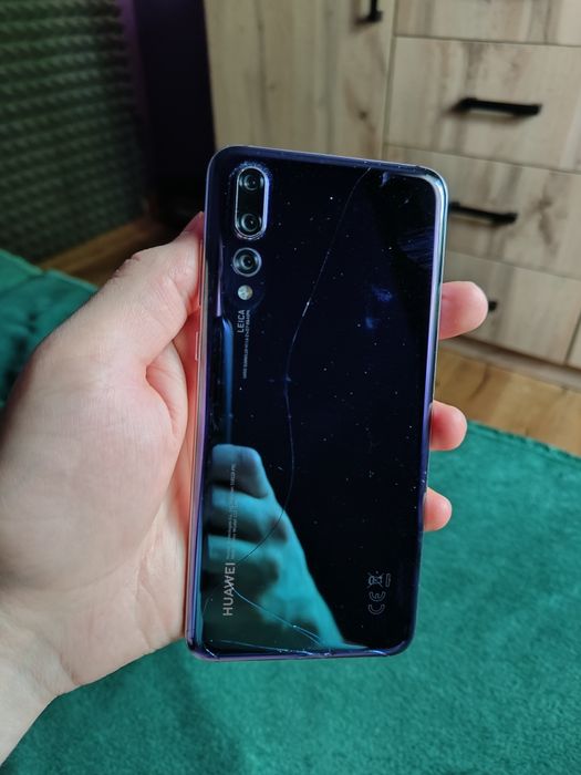 Huawei P20 Pro 6/128 Stan bardzo dobry