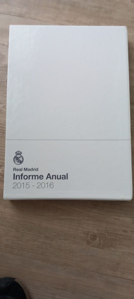 Real Madrid livro época 2016/2016