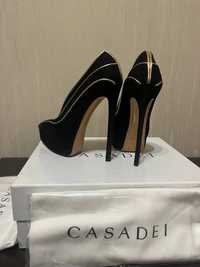 Продам Туфлі Casadei