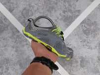 Кросівки жіночі Vibram FiveFingers V-Run