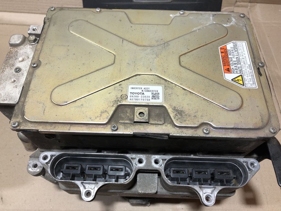 Інвертор Toyota HiBRID Інветор Тойота Гібрид Camry 70 Camry 40 Rav 4