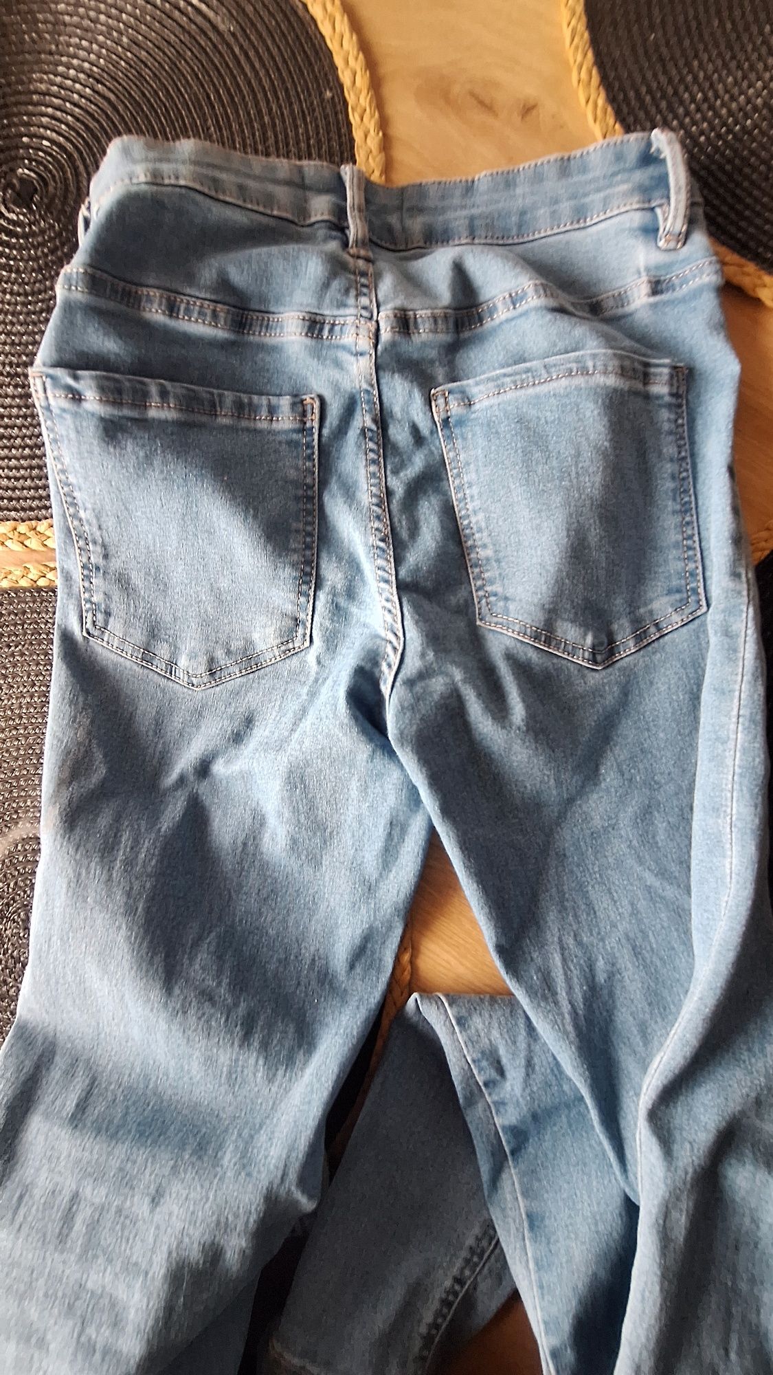 Spodnie jeansowe sinsay 36