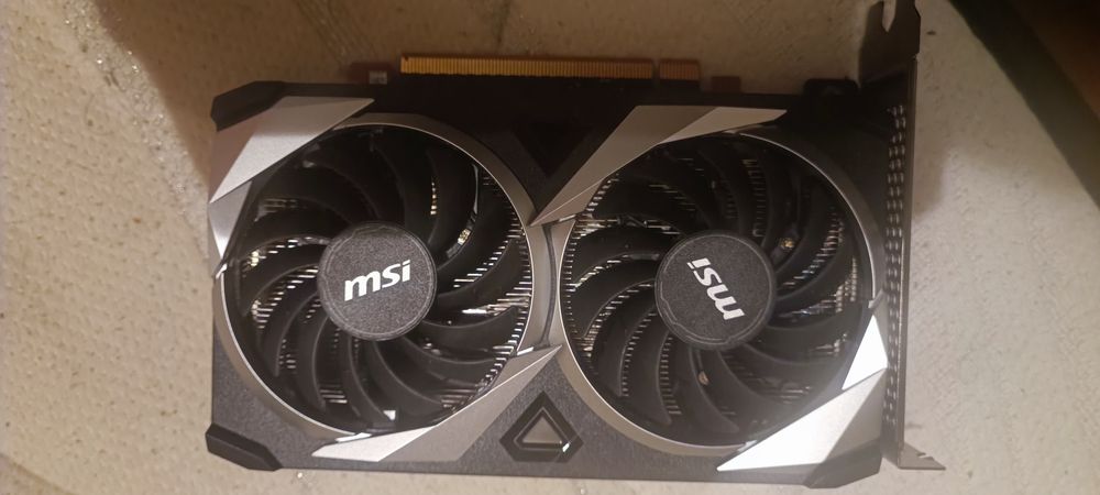 Amd Radeon RX 6500 XT 4GB DDR6