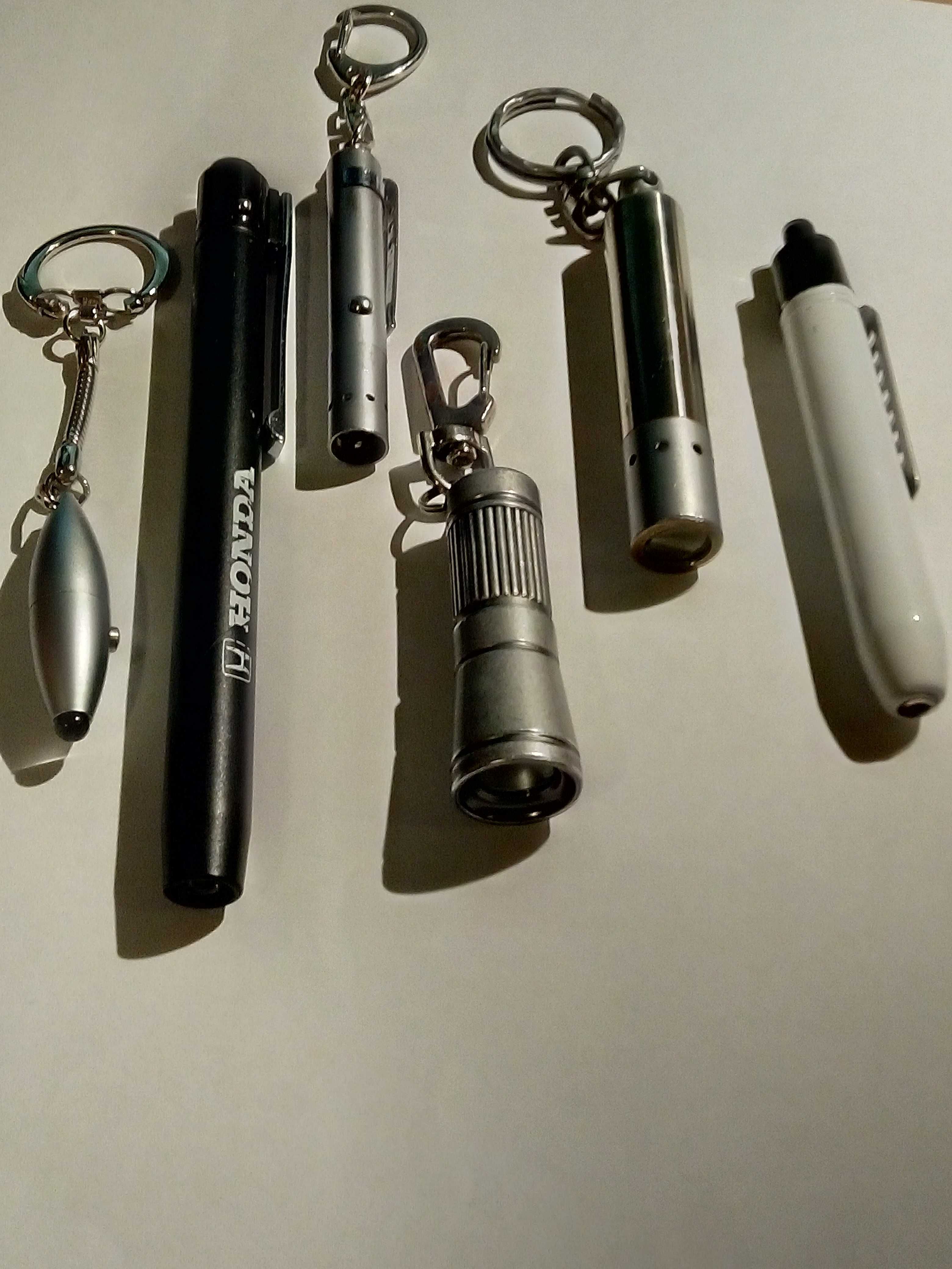 Latarka diodowa brelok -mini LED lenser-honda-zestaw