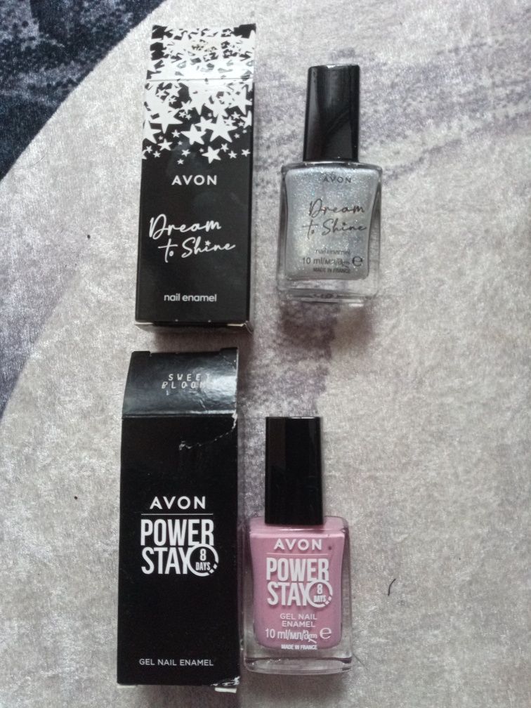 Avon lakier do paznokci