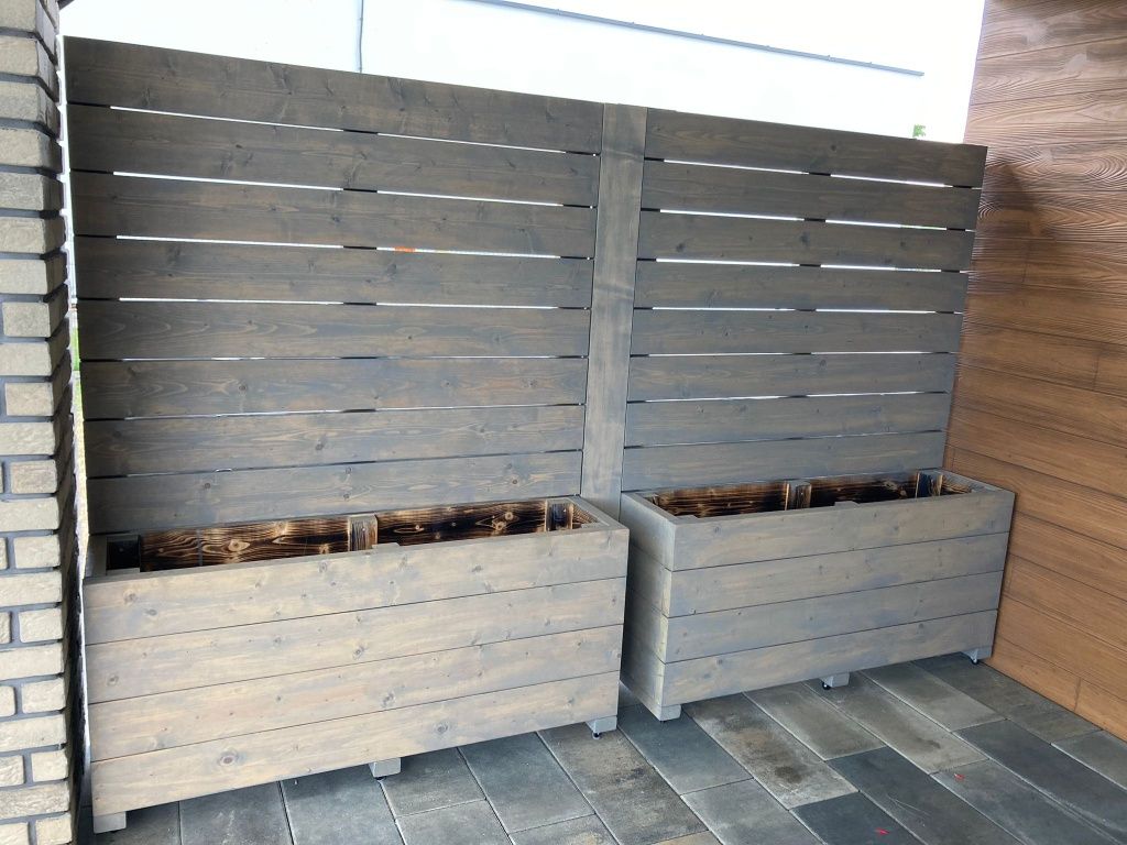 Donica tarasowa, pergola, żaluzja drewniana, zabudowa balkonu