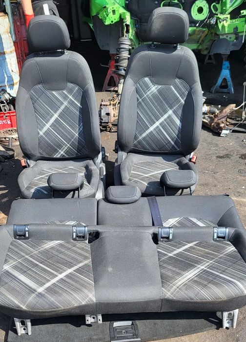 OPEL CORSA E 15r FOTELE KANAPA KOMPLET