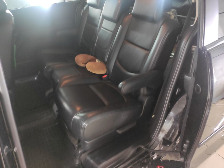 Продам автомобіль Мазда 5