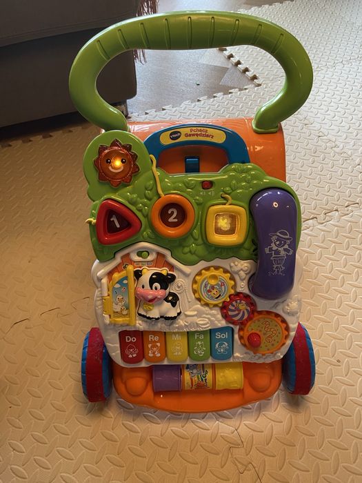 Chodzik pchacz v tech