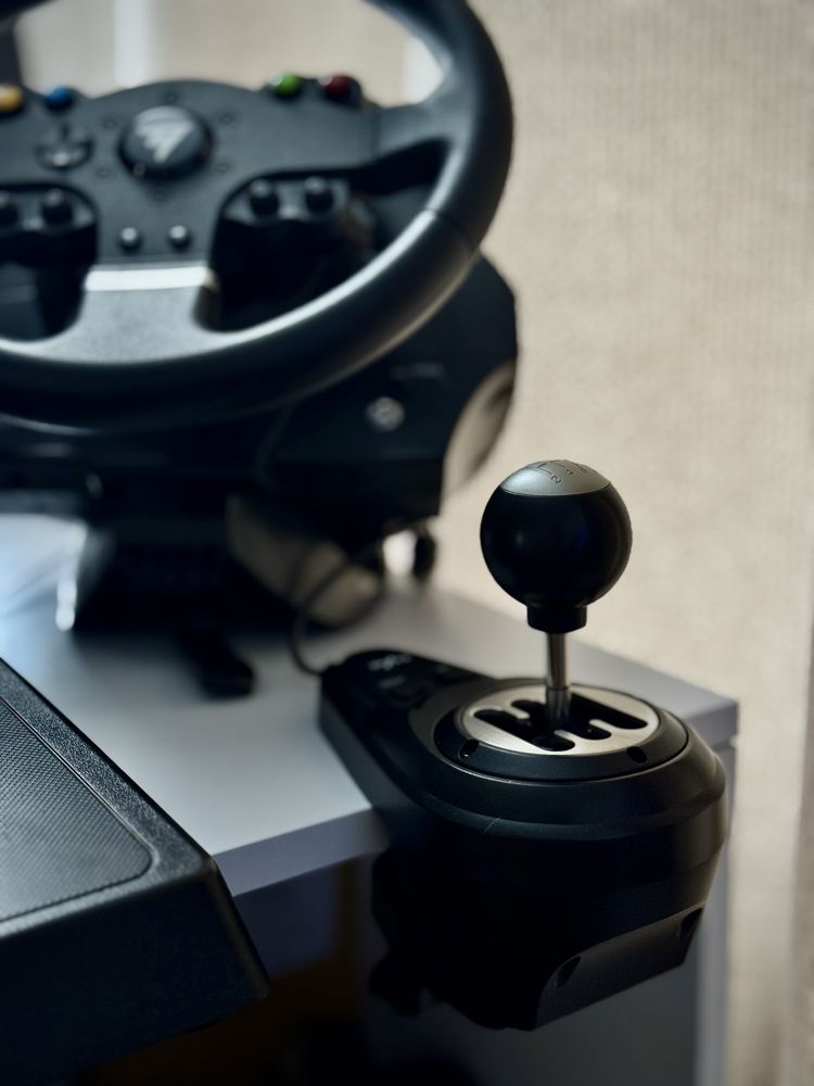 Руль для пк, ігрове кермо THRUSTMASTER TMX Force Feedback + шіфтер PXN