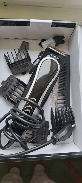 Тример фірми  Kemei