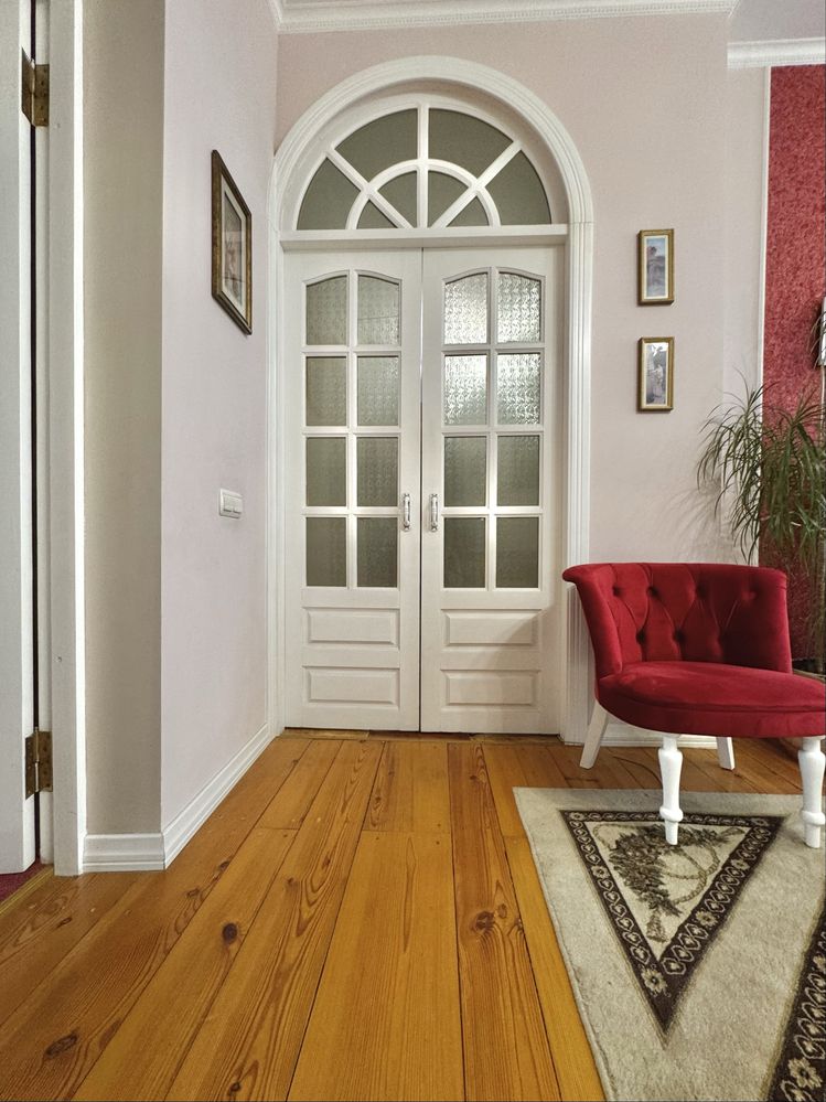 Вишукана СТАЛІНКА в ЦЕНТРі міста, 4 кімнати, 96м2, ремонт  VS
