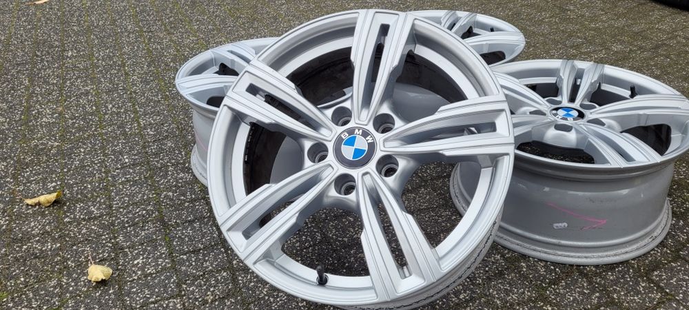 17" BMW  5x120  8j et30  Super Stan  E90 E46 E36 X1 X3 Insignia
