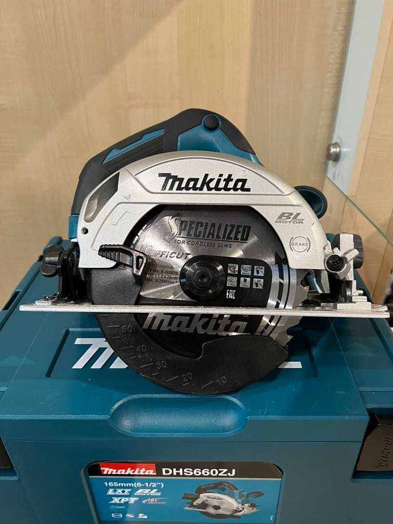 Pilarka tarczowa 18V Makita DHS660ZJ, walizka, powystawowa/Komis