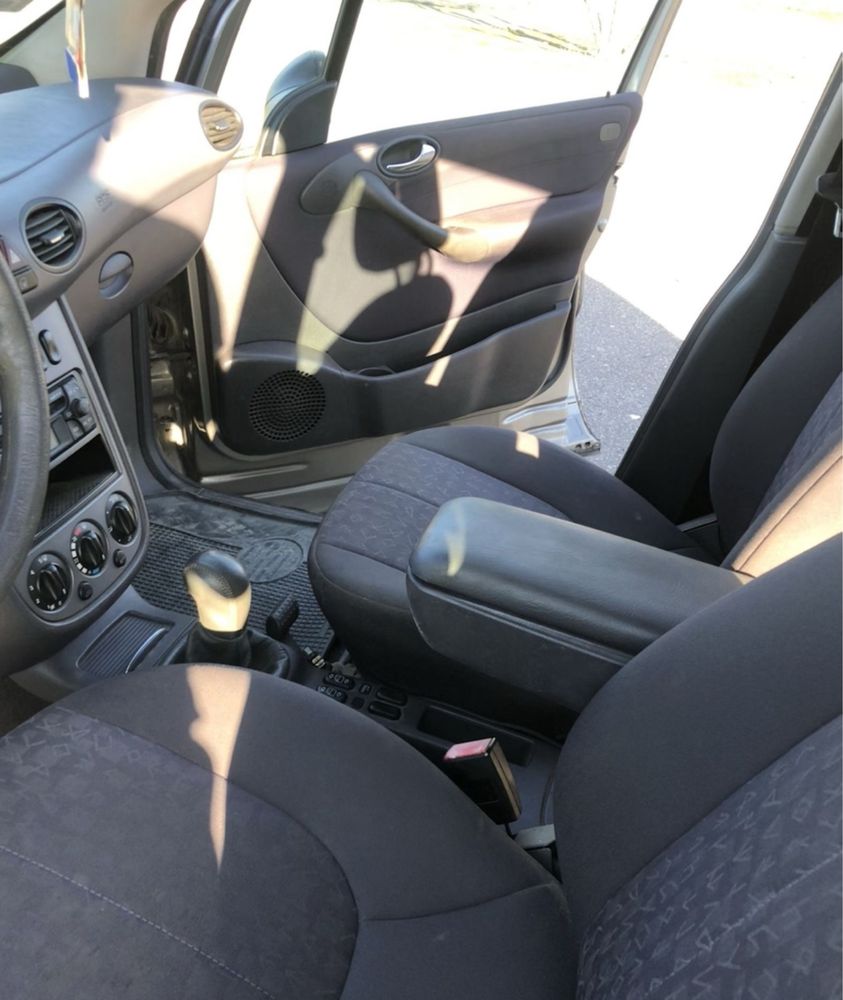 Mercedes-Benz A160