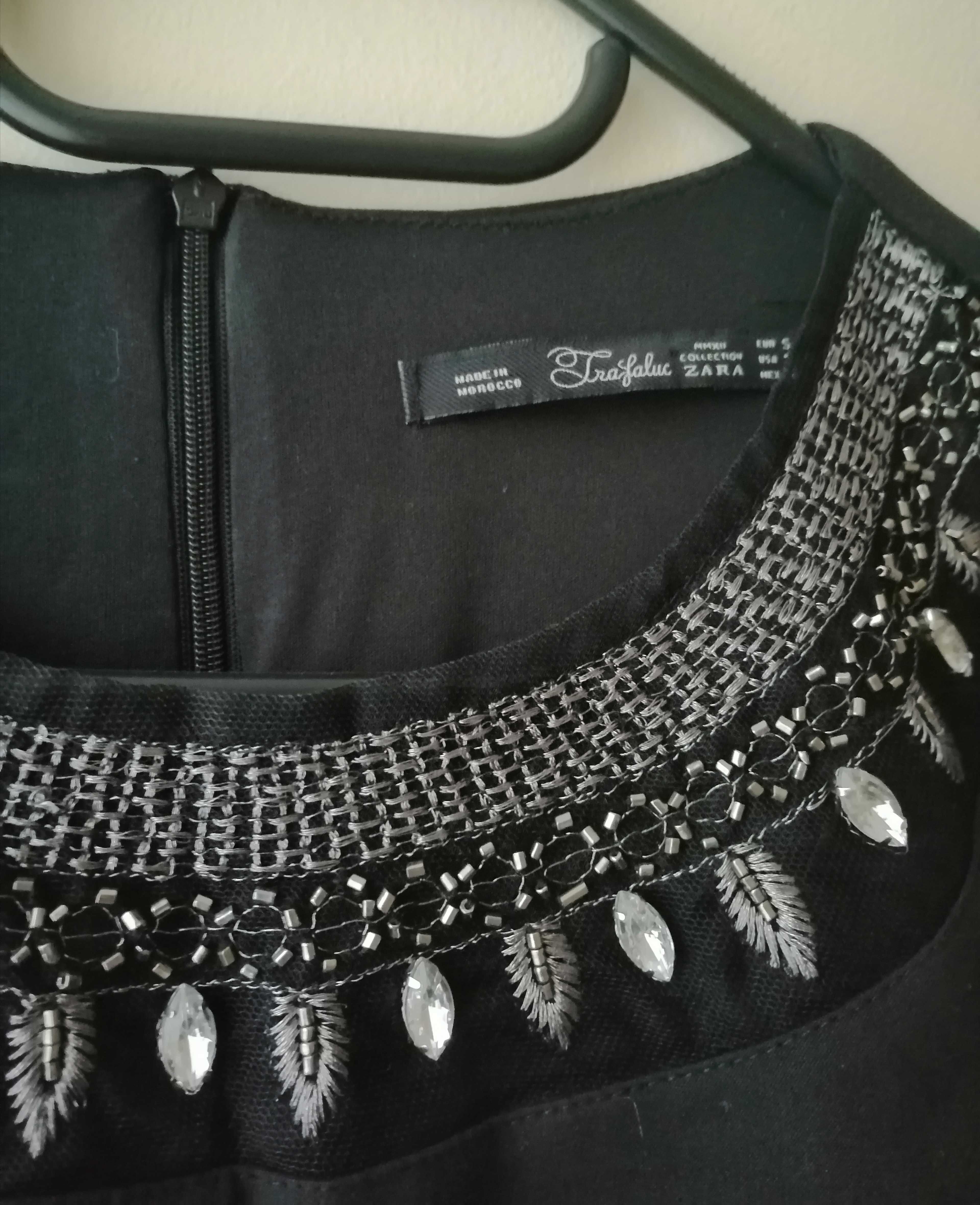 Sukienka Zara mala czarna krysztalki Xs/S mini