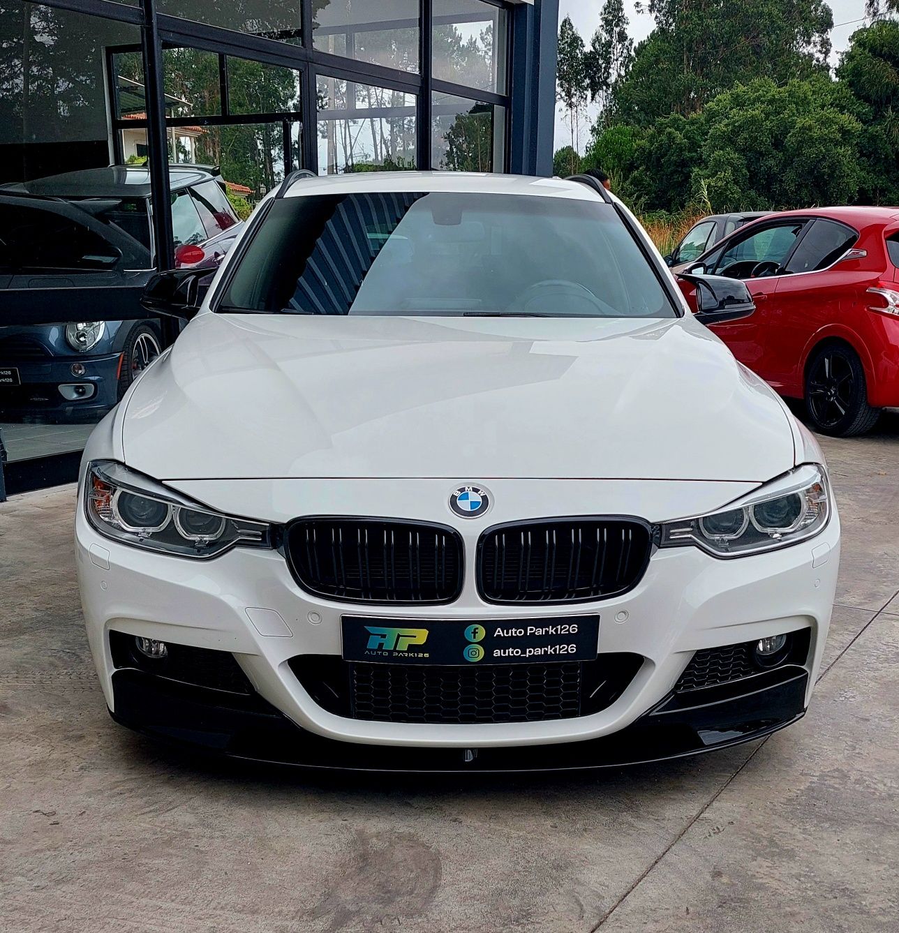 BMW 320 PACK-M Touring "LOOK 335"