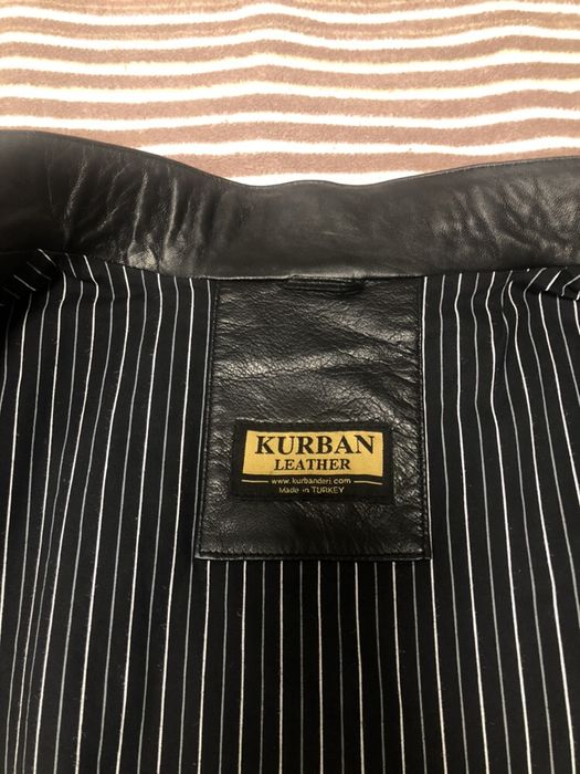 Чоловіча шкіряна куртка. 52 розмір