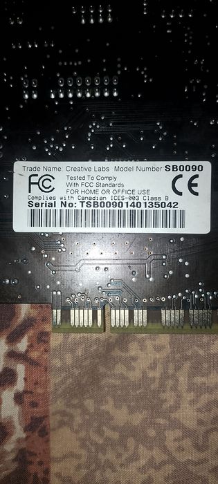 Звуковая карта профессиональная Sound blaster Creative Labs SB0090