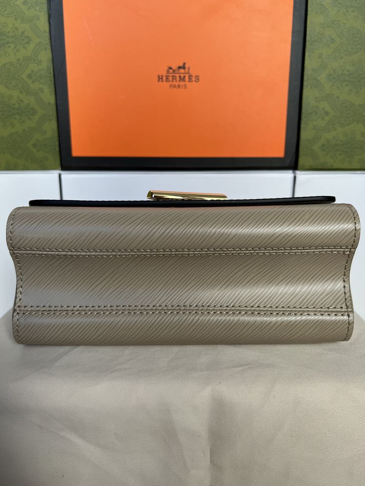 Torebka Twist MM Epi Louis Vuitton Beige