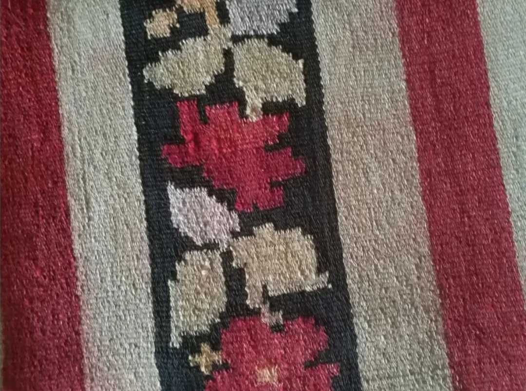 Kilim 100-letni na ścianę/łóżko