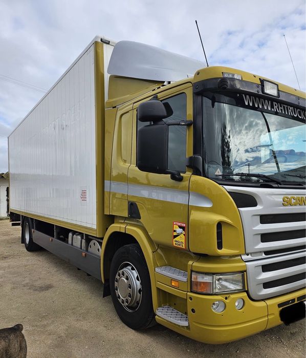 Camion Scânia……,