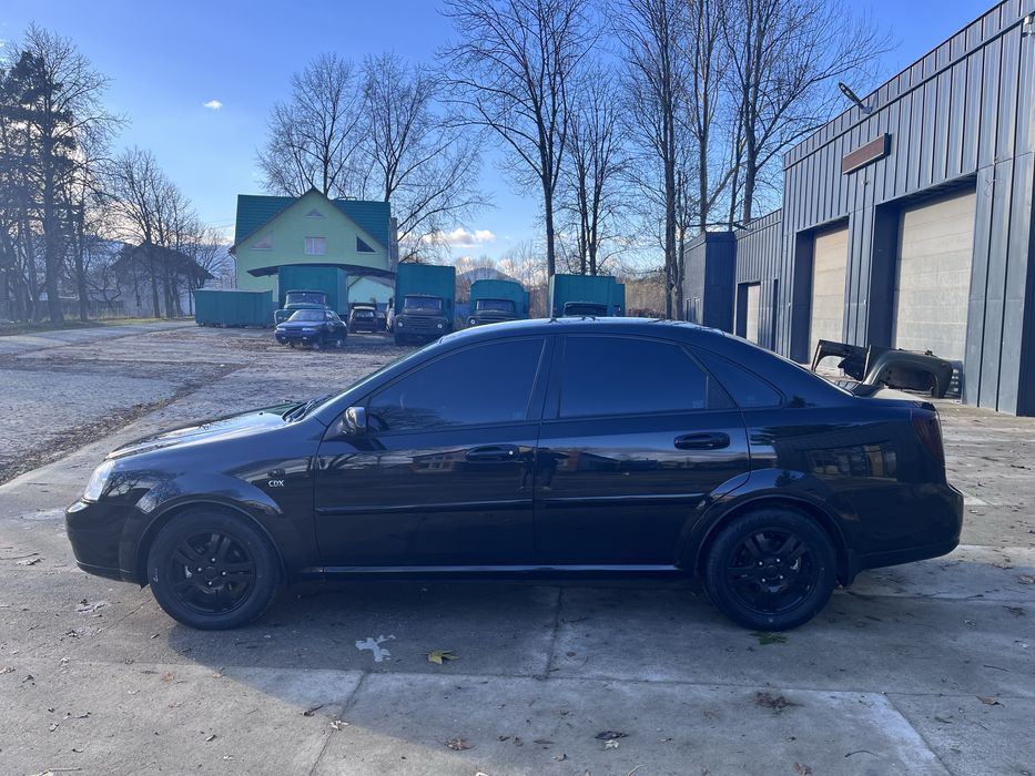 Продам Chevrolet Lacetti 1.8 АКПП