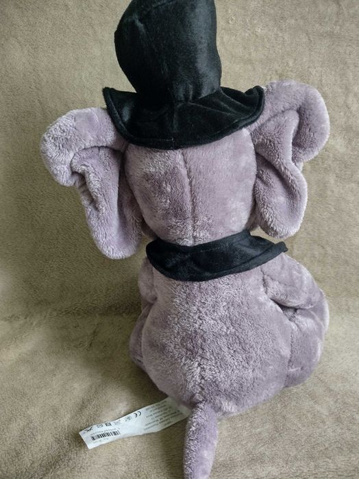 pluszowe słonie młoda para