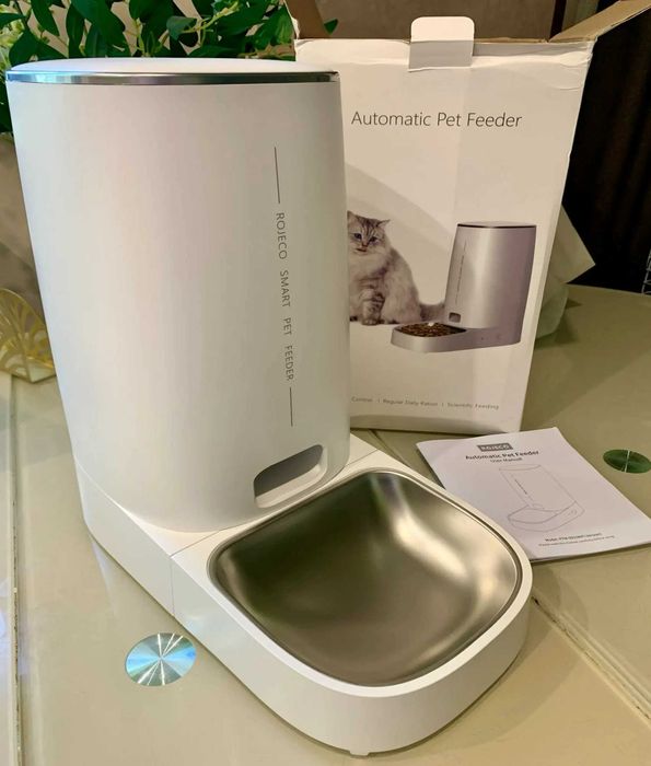Автоматическая кормушка ROJECO с WiFi - управлением для кошек и собак