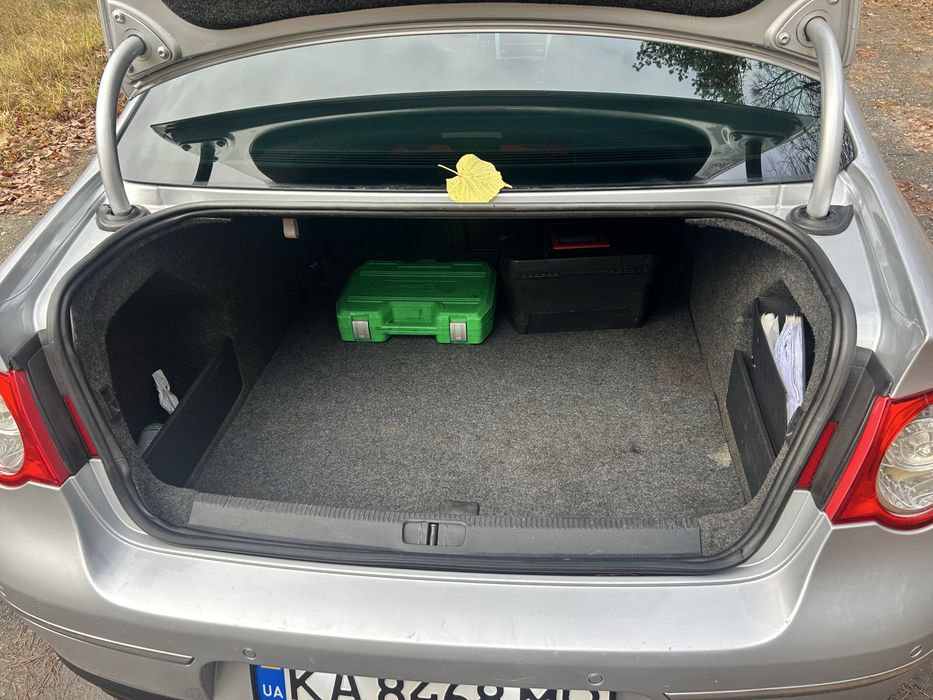 Продам Passat B6 2.0FSI