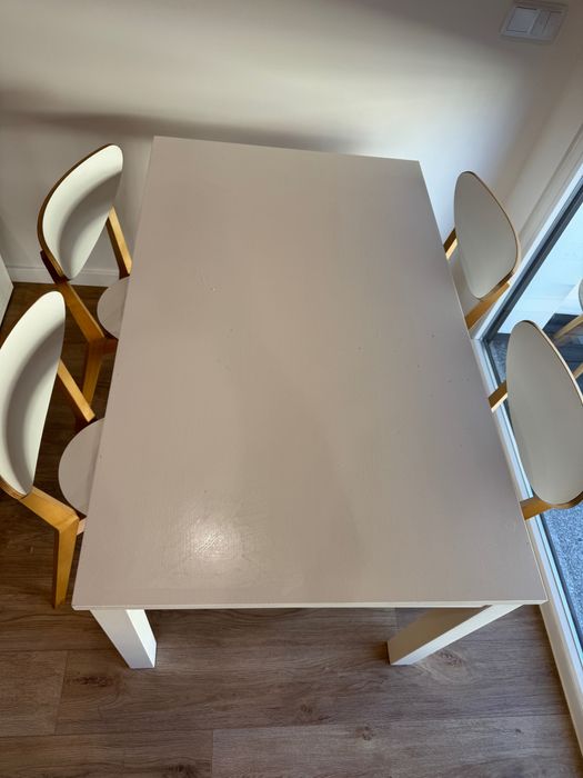 Mesa extensível IKEA + 4 cadeiras