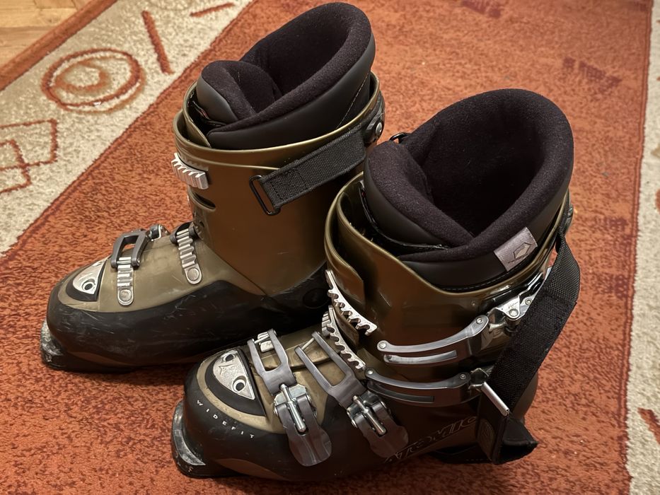 Sprzedam buty narciarskie atomic